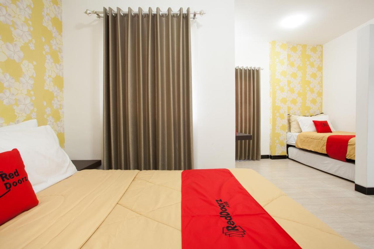 Reddoorz Near Museum Angkut Batu Hotel Batu  Exterior photo